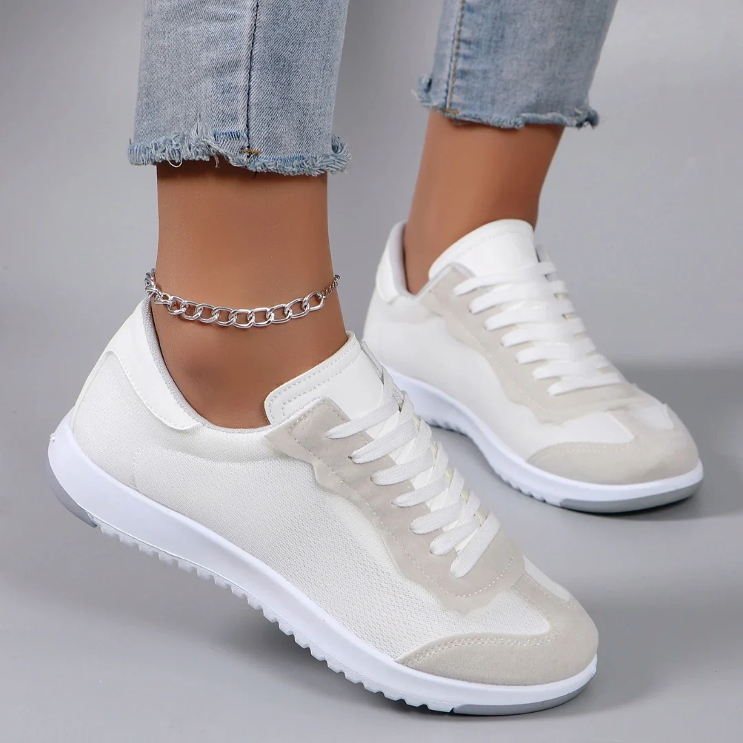 Aila Women’s Retro Sneakers – Effortless Style & Comfort