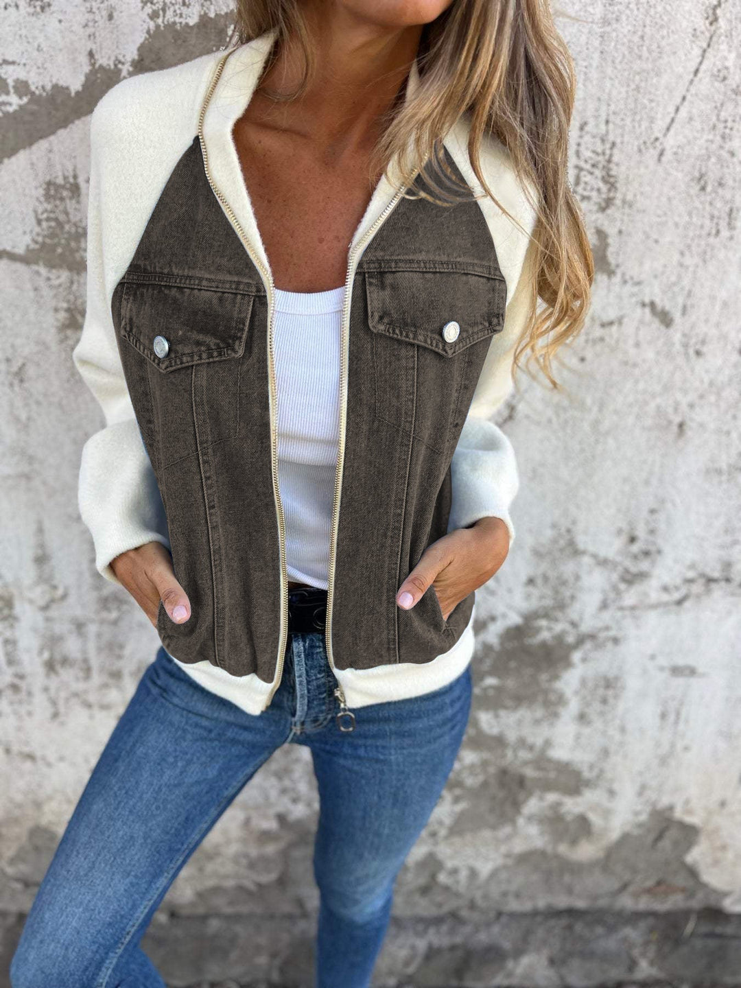 Women’s Laticia Denim Jacket – Lightweight, Stylish & Effortlessly Versatile