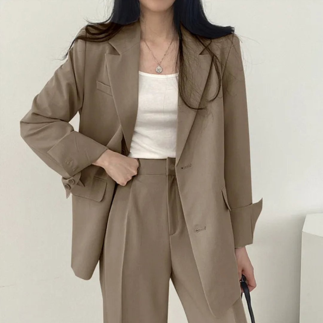 Chic Women's Suit Set | Blazer and High-Waisted Trousers