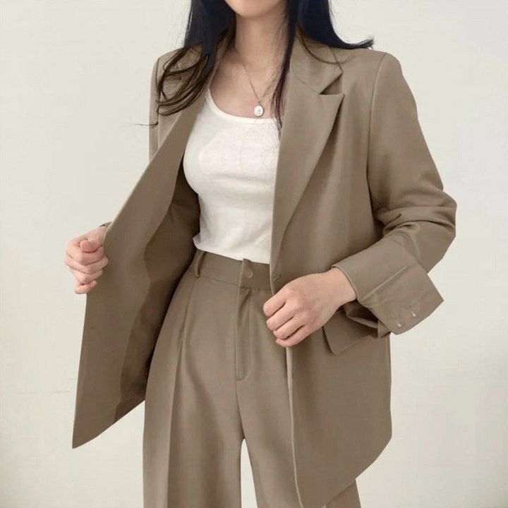 Chic Women's Suit Set | Blazer and High-Waisted Trousers