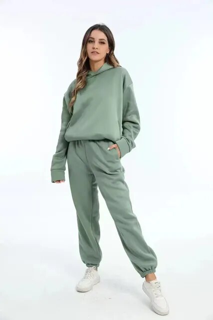 Comfortable Hoodie and Sweatpants Set | Fashion Apparel