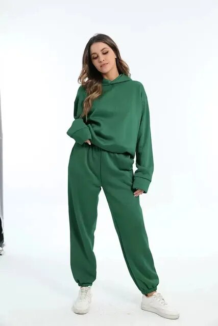 Comfortable Hoodie and Sweatpants Set | Fashion Apparel