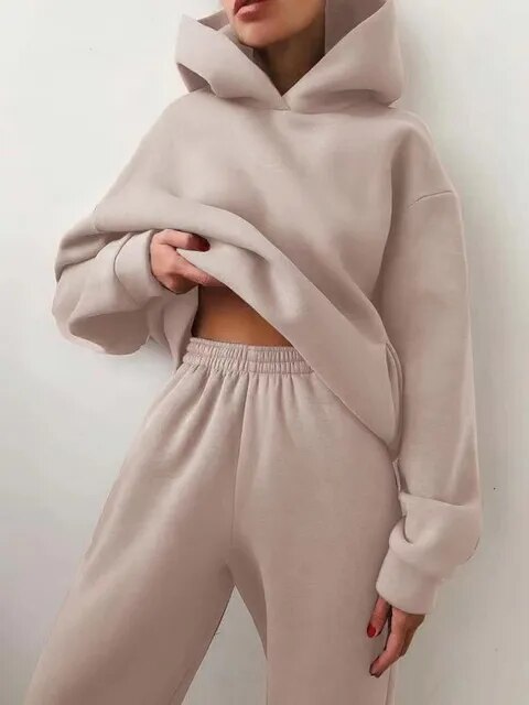 Comfortable Hoodie and Sweatpants Set | Fashion Apparel