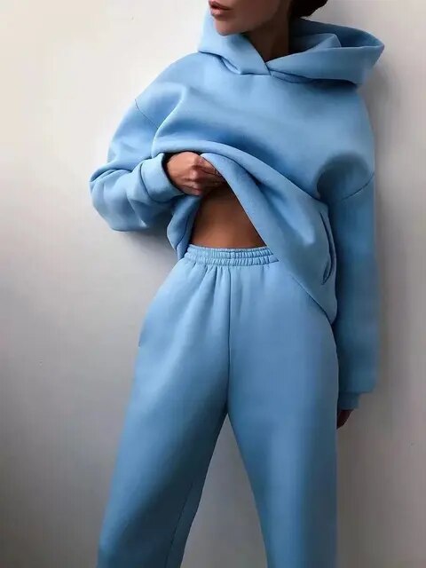 Comfortable Hoodie and Sweatpants Set | Fashion Apparel