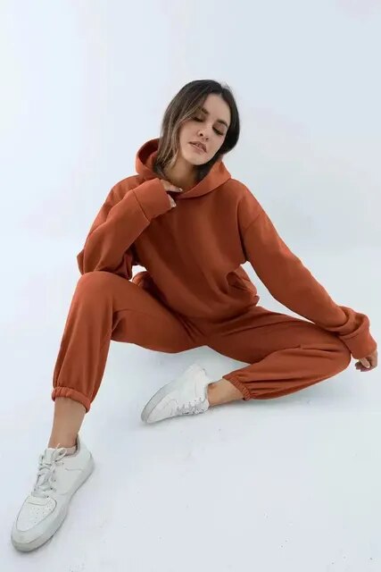 Comfortable Hoodie and Sweatpants Set | Fashion Apparel