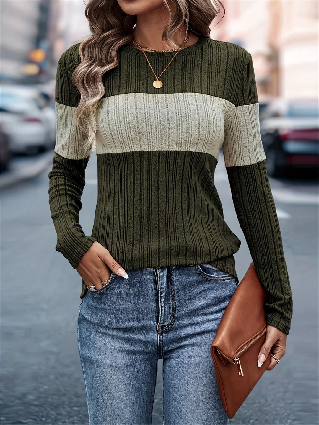 Elegant Color-Block Long Sleeve Crop Top | Women's T-Shirt