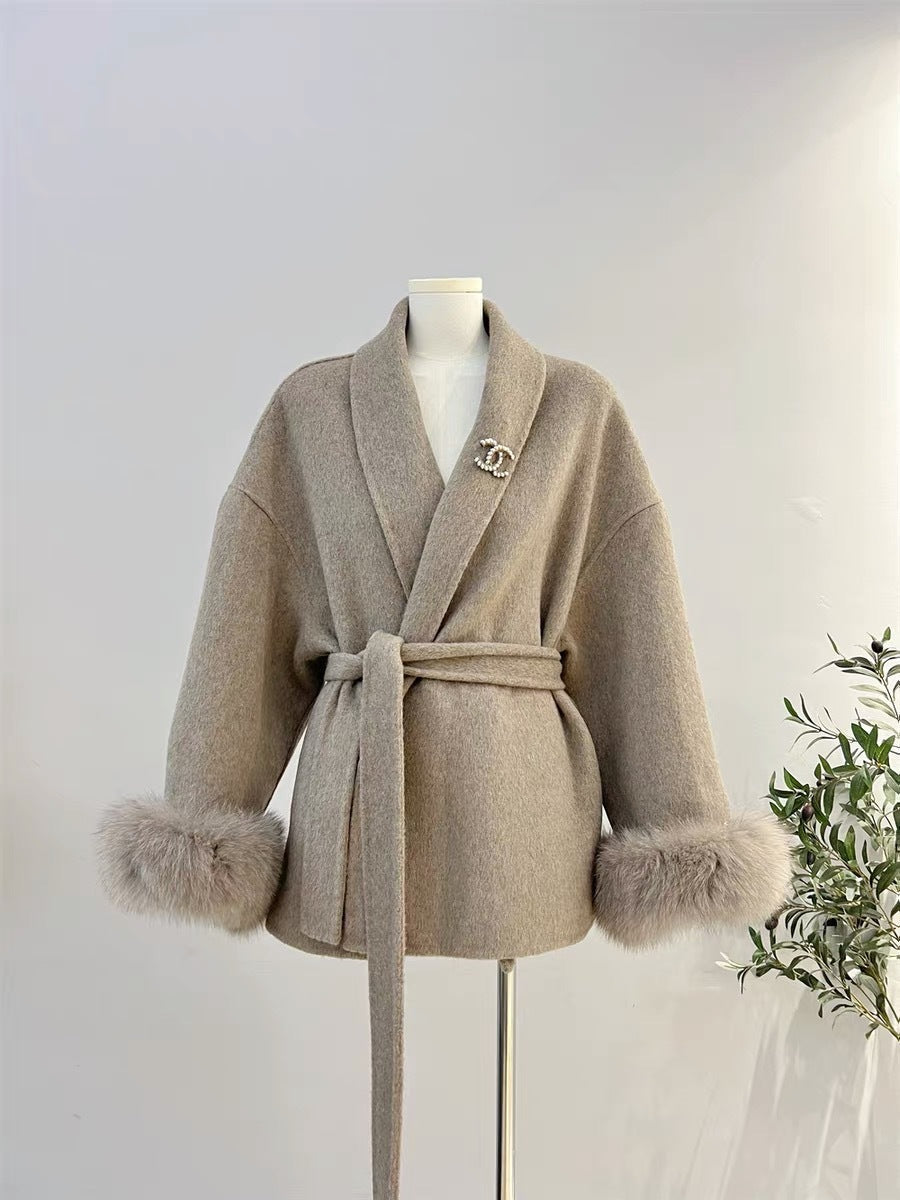 Elegant Women's Faux Fur Winter Coat | Short Coat