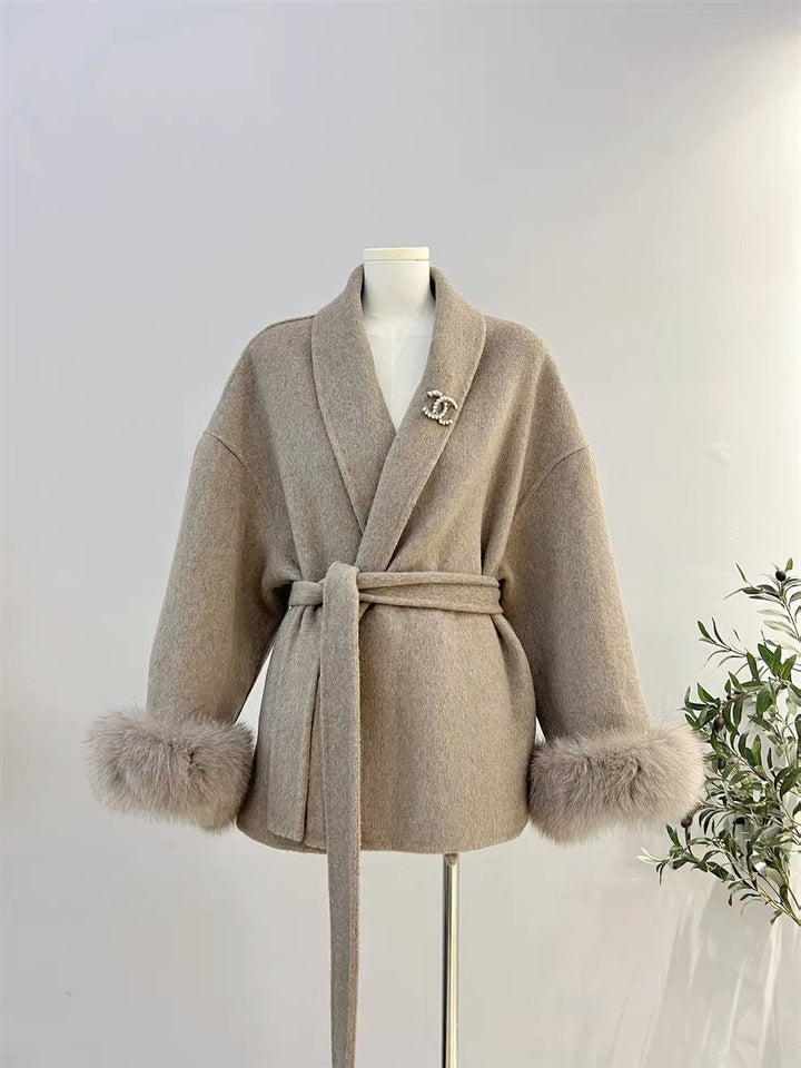 Elegant Women's Faux Fur Winter Coat | Short Coat