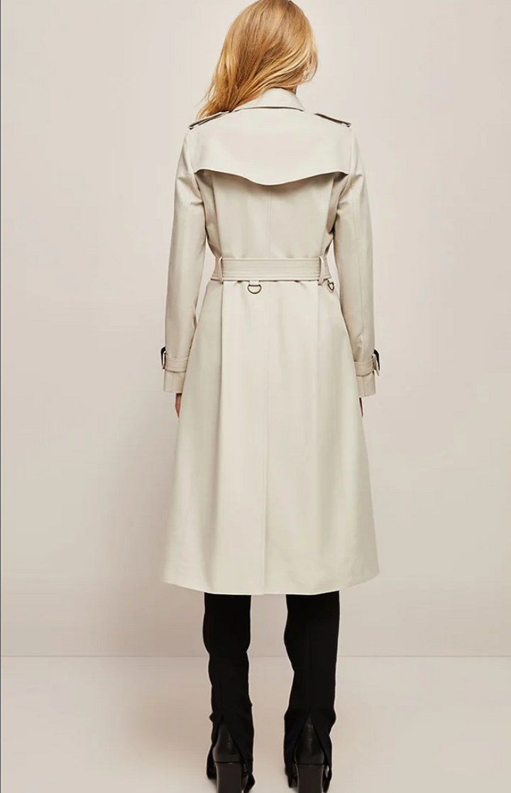 Elegant Long Women's Coat with Lapel Collar | Winter Coats