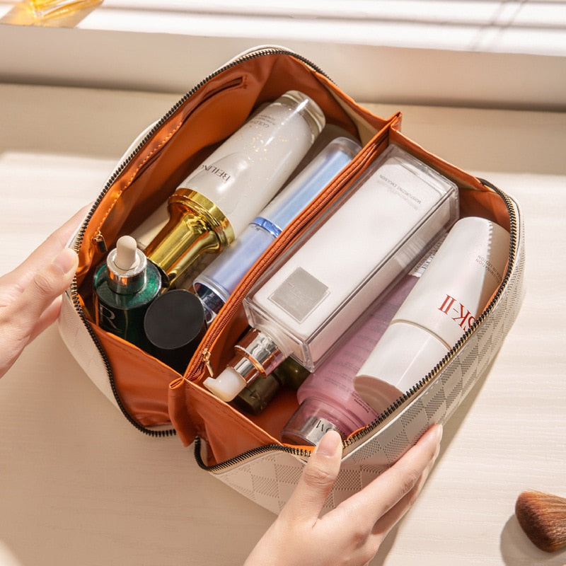 Elegant Travel Toiletry Bag | Stylish Organizer for Women 1