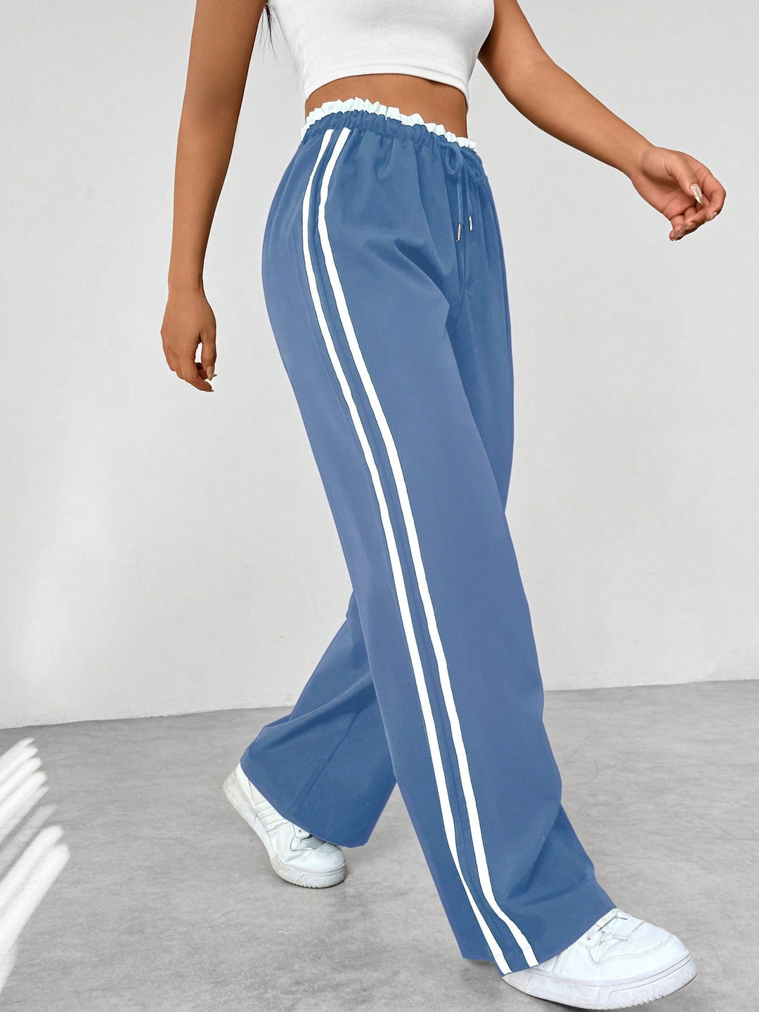 Ella Sporty Oversized Pants | Wide-Leg Trousers 1