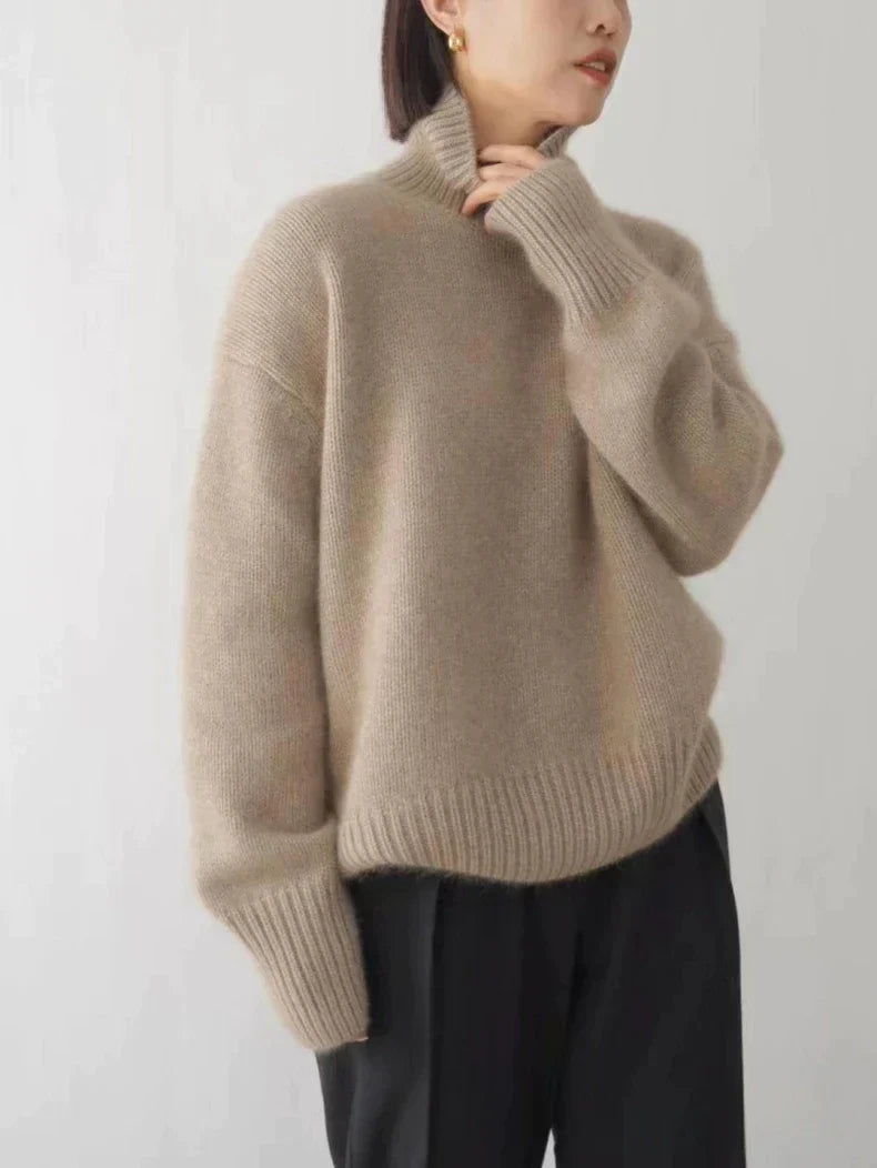 Juvy | Cashmere Turtleneck Sweater