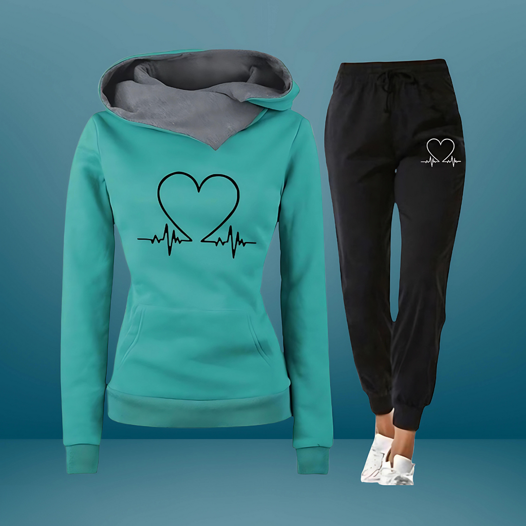 LovePulse Ensemble | Cozy Tracksuit with Heartbeat Design