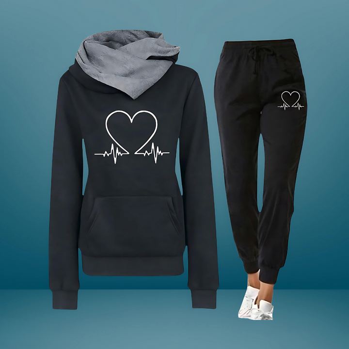 LovePulse Ensemble | Cozy Tracksuit with Heartbeat Design