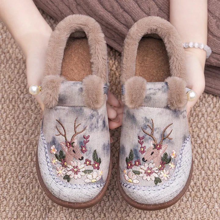 Retro Embroidered Deer Faux Fur Slippers | Cozy Indoor Slippers 1