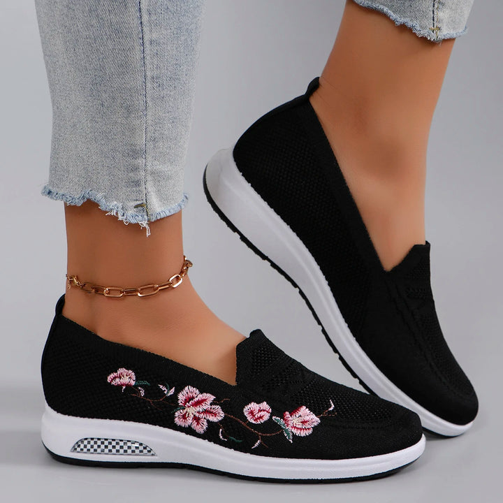 Danica | Orthopedic Embroidered Flower Flats