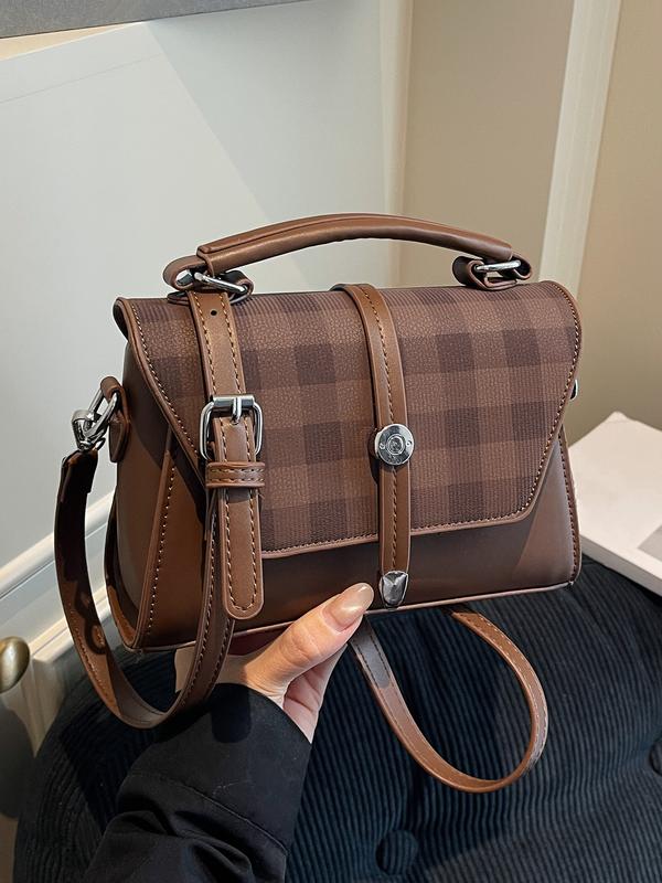 Trendy Contrast Stitching Shoulder Bag | Stylish Women's Accessory