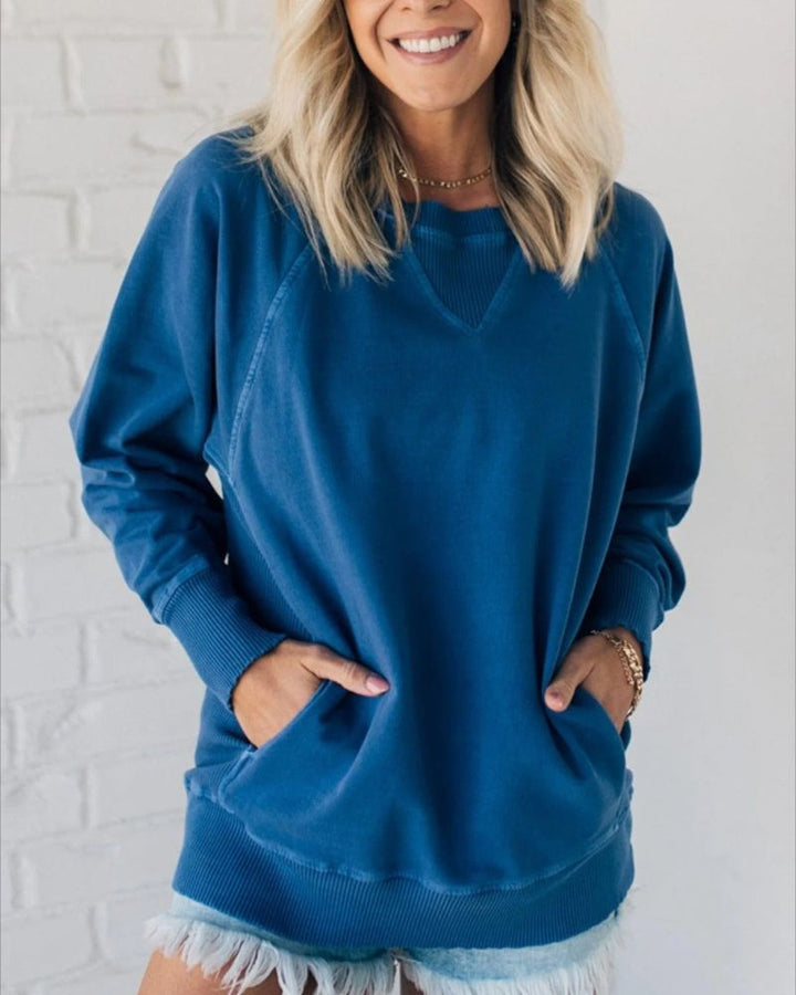 Venus | Cozy Pullover Sweater with Pocket
