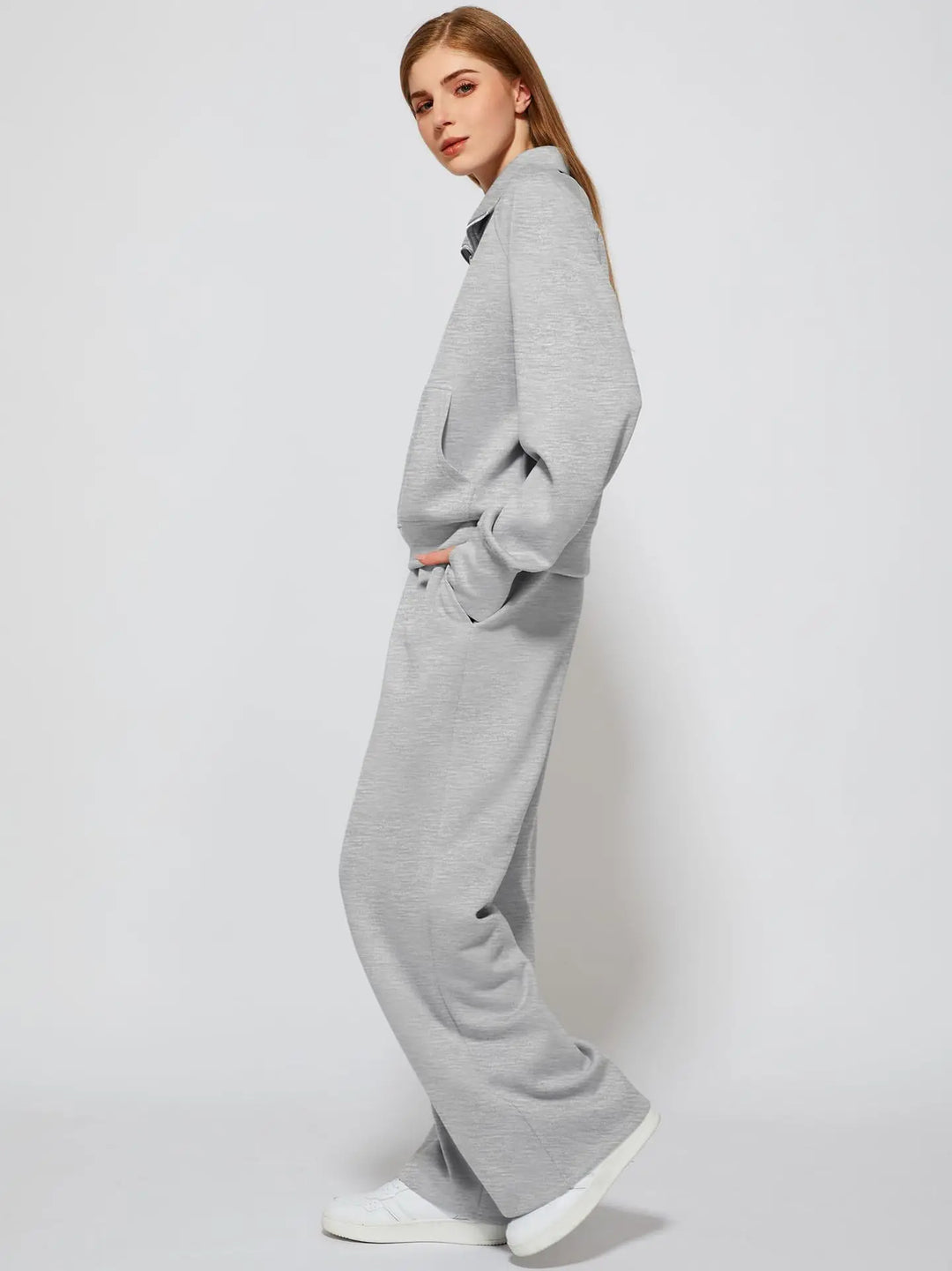 Women's Activewear Set | Half Zip Sweatshirt & Wide Leg Pants