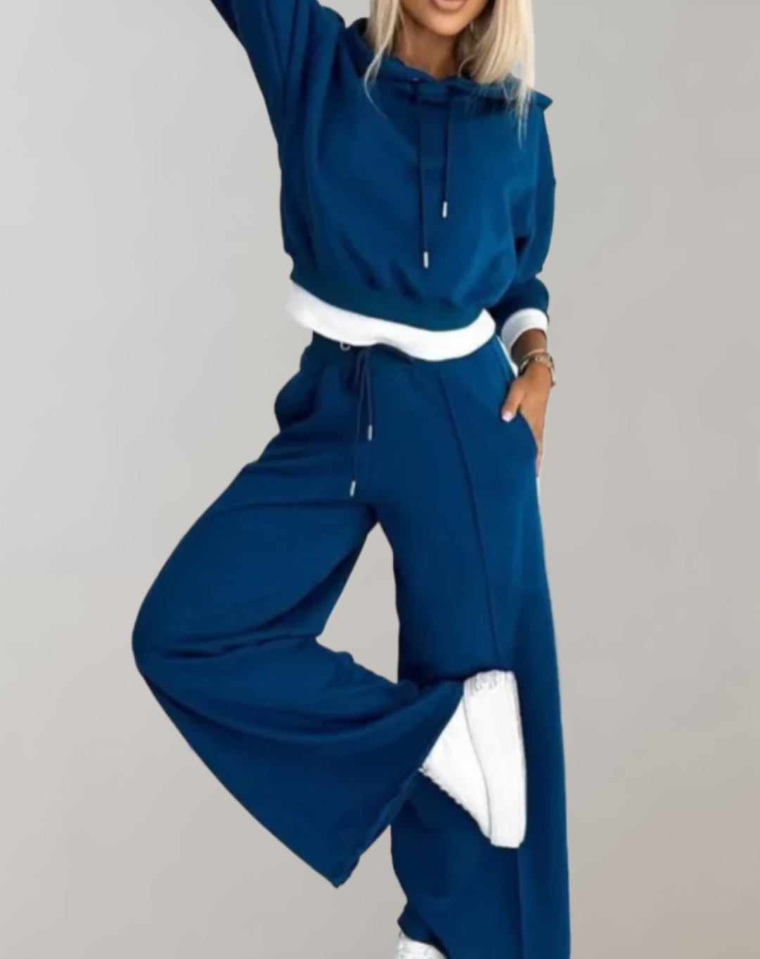 Women's Cropped Hoodie Tracksuit Set | Wide-Leg Trousers